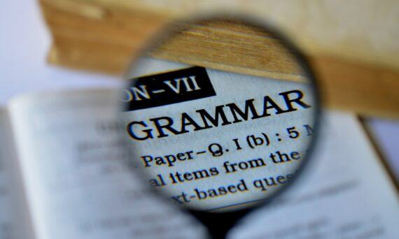 Powerful Reasons to Use Grammarly in Every Day Business